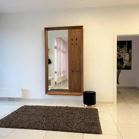 Stadtsuite Mit Sauna In 135 M2 아파트 *