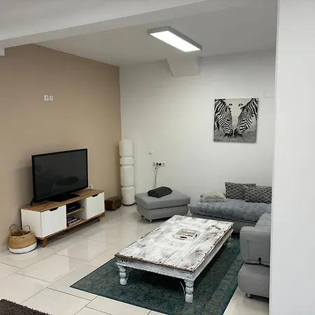 Stadtsuite Mit Sauna In 135 M2 *