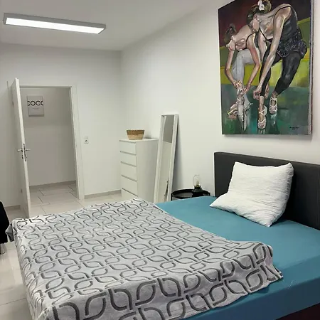 Stadtsuite Mit Sauna In 135 M2 비너노이슈타트