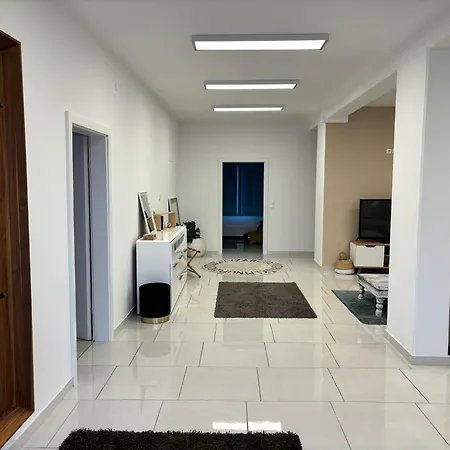 Stadtsuite Mit Sauna In 135 M2 Apartmán