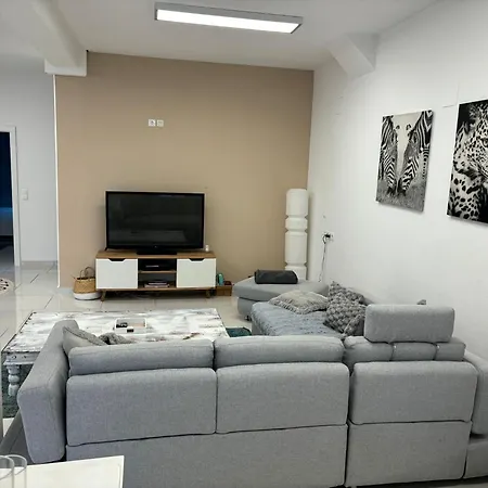 Stadtsuite Mit Sauna In 135 M2 Апартаменты *