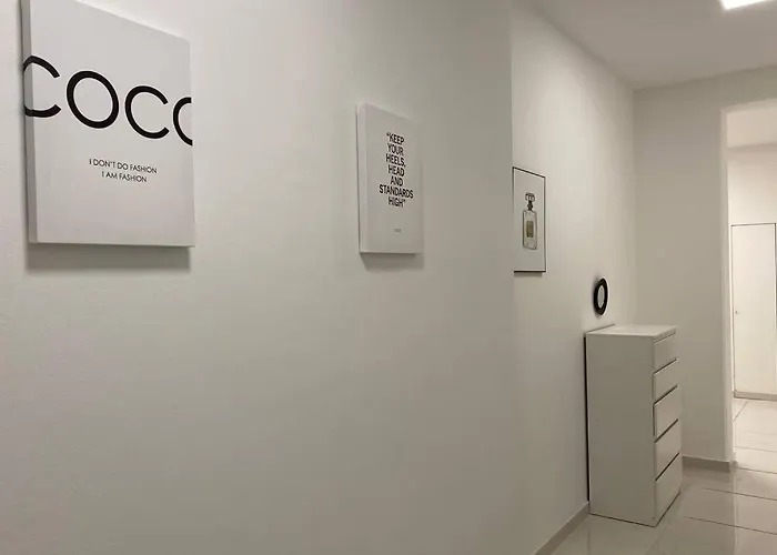 Apartment Stadtsuite Mit Sauna In 135 M2 Wiener Neustadt