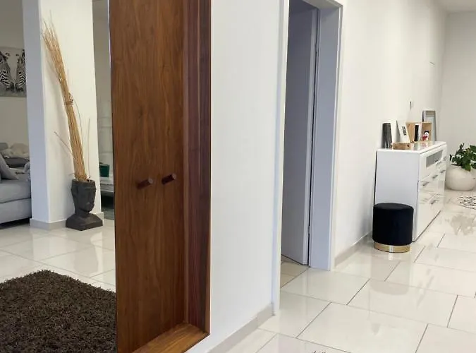 Apartment Stadtsuite Mit Sauna In 135 M2