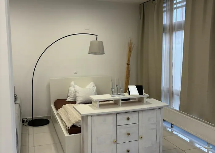 Apartment Stadtsuite Mit Sauna In 135 M2 Wiener Neustadt